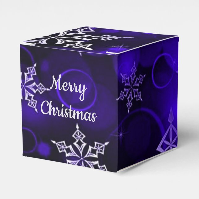 Emerald Green Snowflake Motif Cube Favor Boxes (Front Side)
