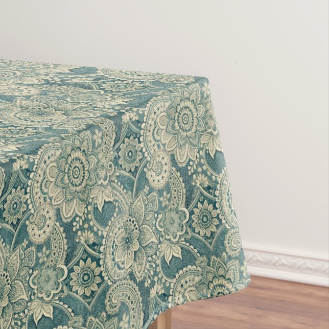 Emerald Lace Medallion Tablecloth (In Situ)