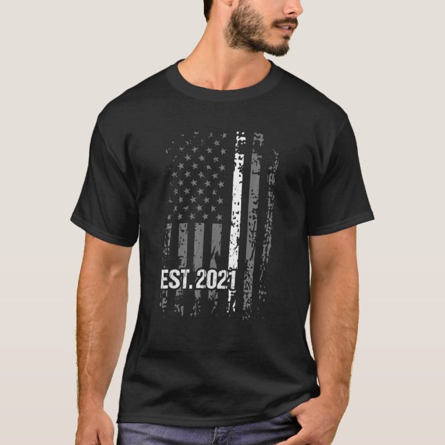 EMS Graduation EMT Exam Paramedic Graduation 2021 T-Shirt (Front)