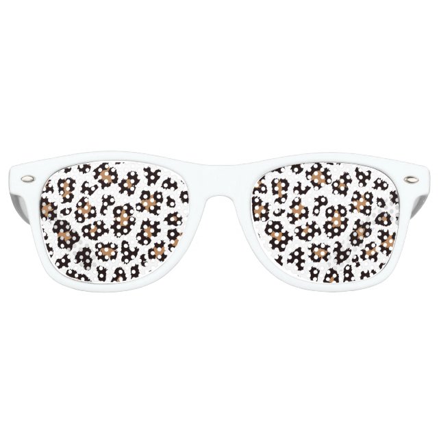 Enchanting Elegant Natural Leopard Patterns Retro Sunglasses (Front)