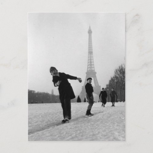 Enfants et neige _ Paris _ 1945 _ Robert Doisneau Postcard