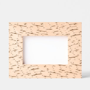 Engaging Dynamic Engraved Frames