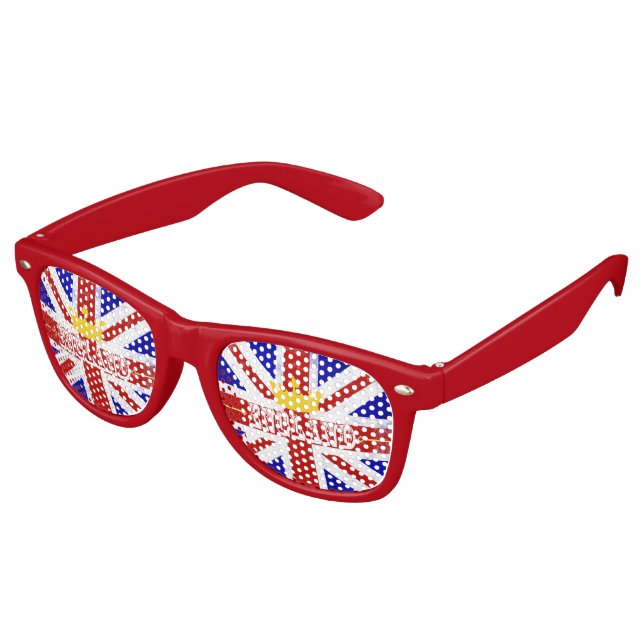 England Union Jack British Themed Distressed Flag Retro Sunglasses (Angled)