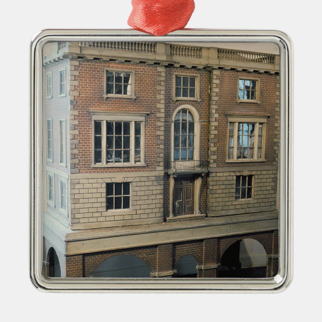 English balustraded doll's house with balcony metal ornament (Front)