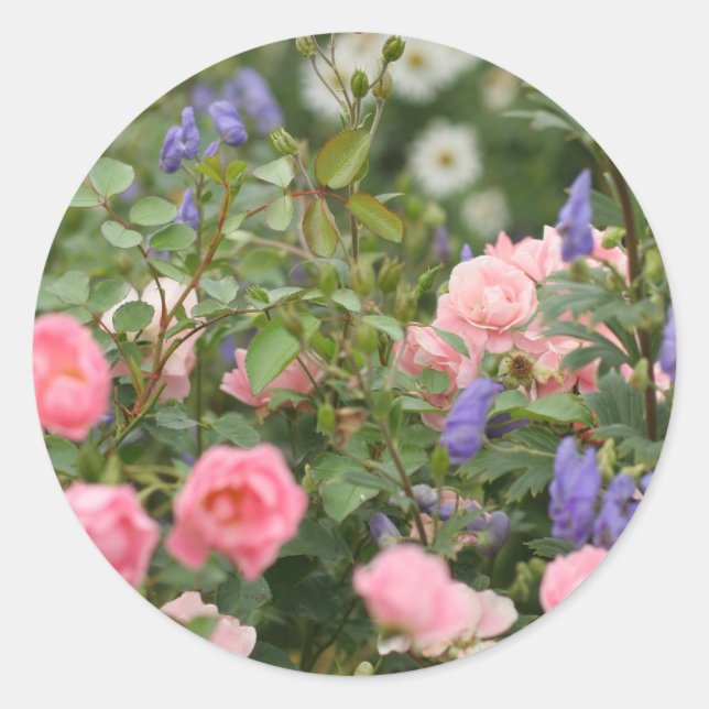English Cottage Garden Classic Round Sticker (Front)