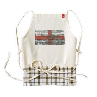 English Flag on Rough Wood Boards Effect Zazzle HEART Apron