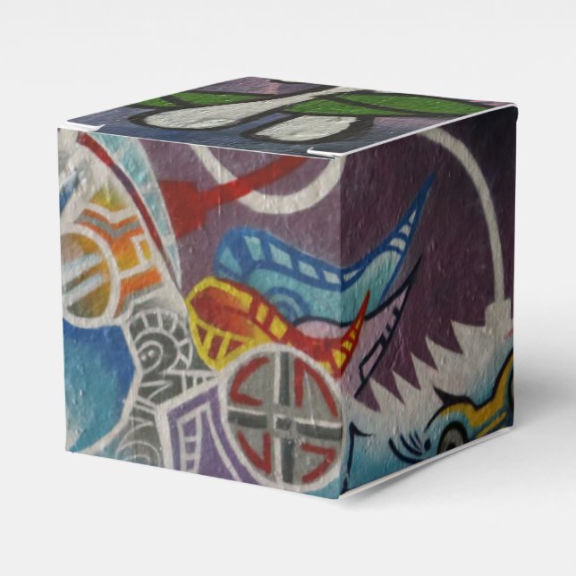 English graffiti, London, UK Favor Boxes (Front Side)