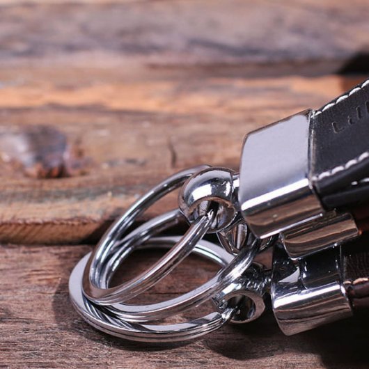 Engraved Gift Set with Brown Leather Keychain (3/4)