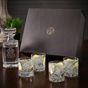 Engraved Gin and Tonic Set with Cocktail Glasses