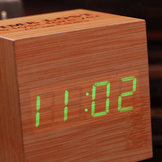 Engraved Green LED Display Wooden Digitial Clock (Front)