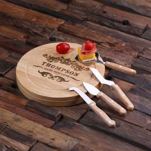 Engraved Kitchen Tools Set and Bread Cutting Board (Top)
