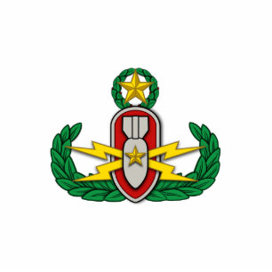 EOD Master color Statuette