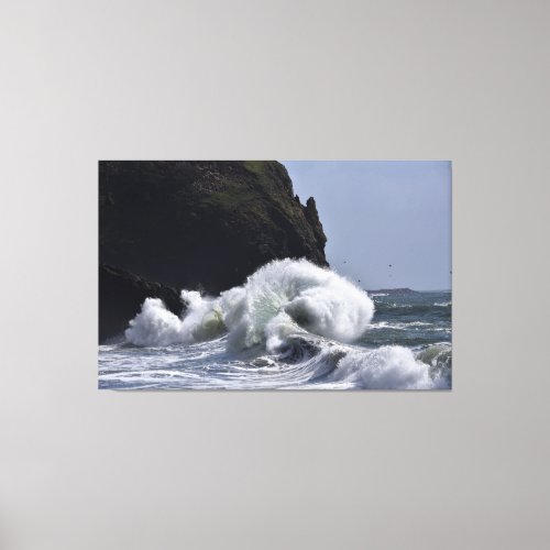 Epic Waves at Cape Disappointment WA State Canvas Print