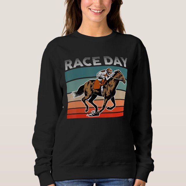 Equestrian Horse Racing Racer Horse Jockey Retro R Sweatshirt (Front)