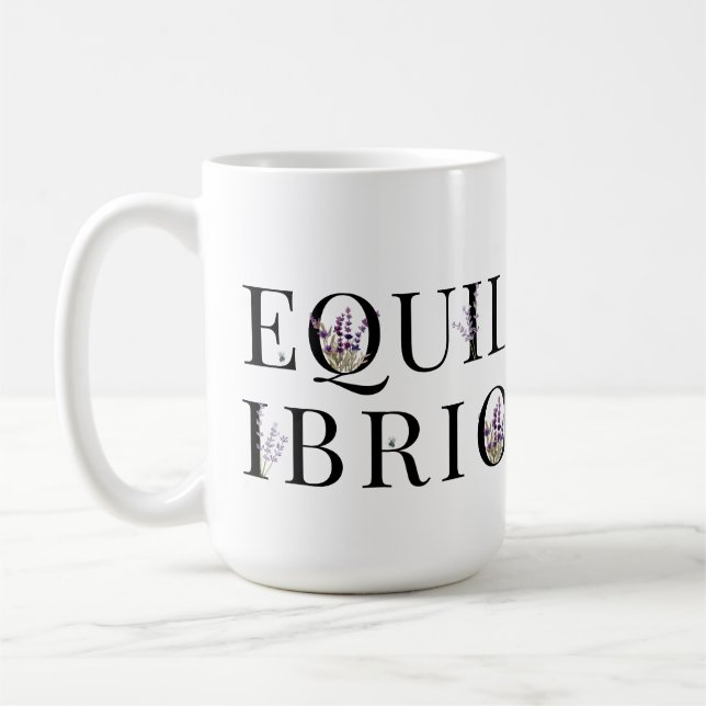 Equilibrio (con fiori viola; Italiano) Coffee Mug (Left)
