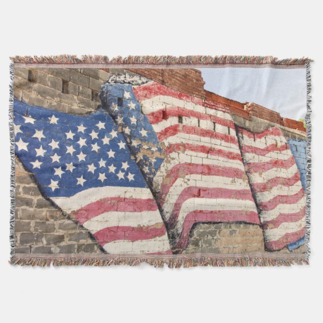 Erick, Oklahoma, USA. Route 66 Throw Blanket (Front)