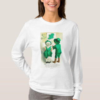 Erin Go Bragh Couple Looking at Ireland Map T-Shirt