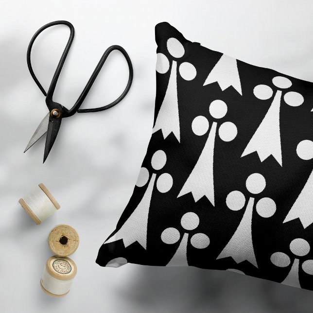 Ermine Pattern, Medieval Pattern, White on Black Accent Pillow (Creator Uploaded)