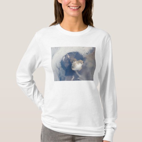 Eruption of Sarychev volcano 2 T_Shirt