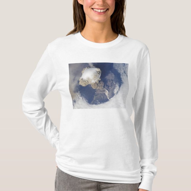 Eruption of Sarychev volcano T-Shirt (Front)