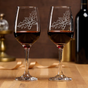 Etched Holly Leaves Wine Glass