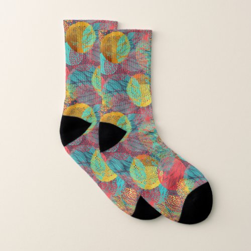 Ethereal Golden Blossoms _ Seamless Floral Harmony Socks