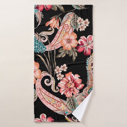 Ethnic flowers and leaves with paisley vintage ele bath towel