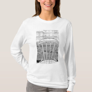 Europe, France, Paris. Chair, Jardin du T-Shirt