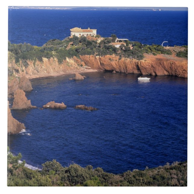 Europe, France, Theoule-sur-Mer. A tile-roofed Tile (Front)