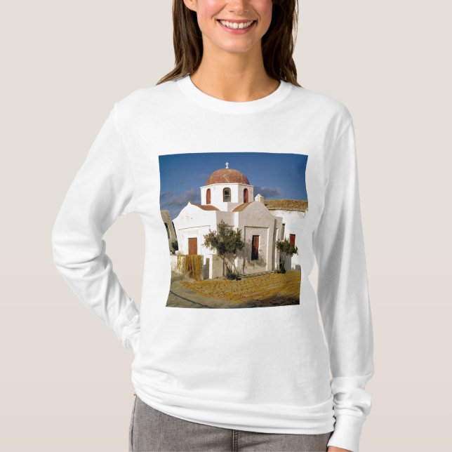 Europe, Greece, Mykonos. Fishing nets dry on the T-Shirt (Front)