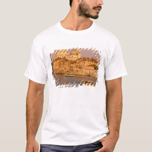 Europe, Italy, Veneto, Venice. Sunset view of T-Shirt