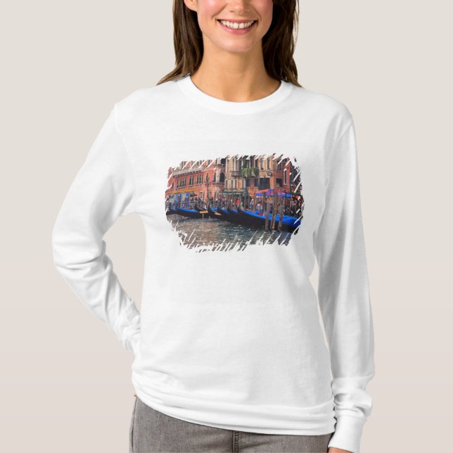 Europe, Italy, Venice, gondolas in canal T-Shirt (Front)