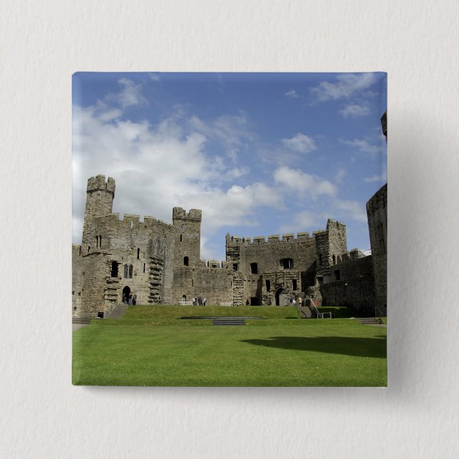 Europe, Wales, Caernarfon. Caernarfon Castle, Button (Front)