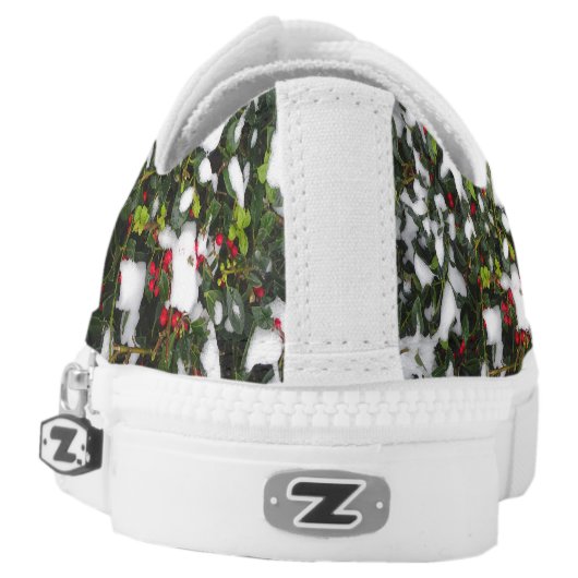 European Holly with Snow Low Top Shoes (Left Shoe Back)