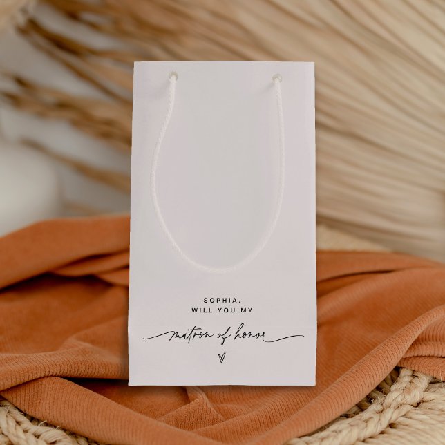 EVERLEIGH Minimalist Matron of Honor Gift Bag (Creator Uploaded)