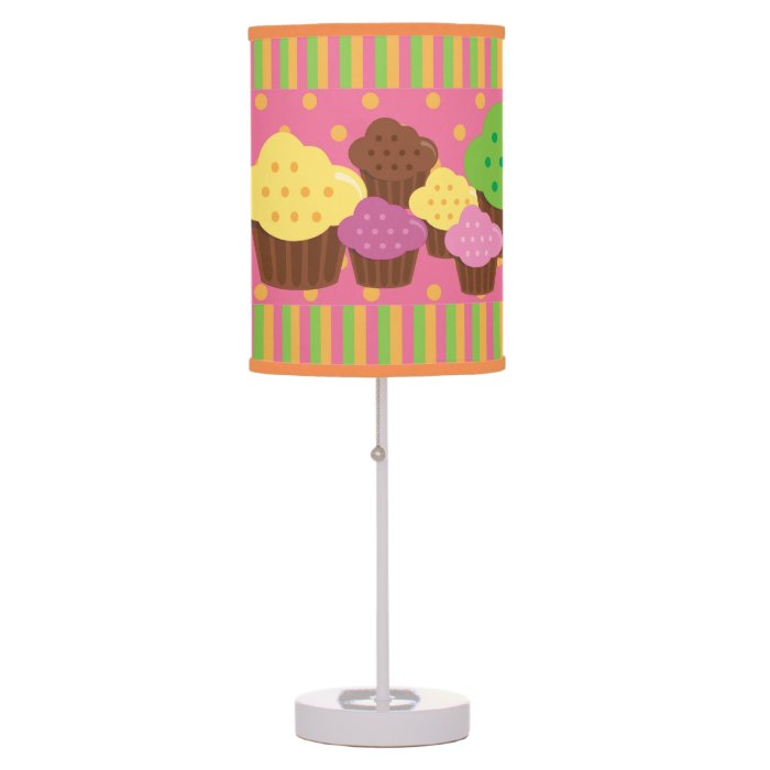 Everyone Loves Cupcakes Table Lamp