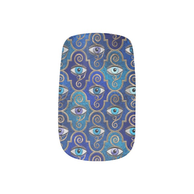 Evil Eye Charm Pattern Minx Nail Art (Right Thumb)