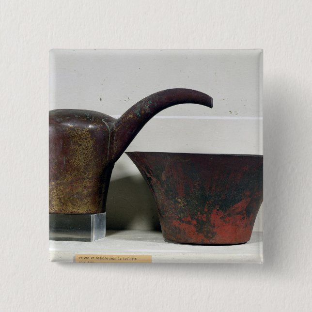 Ewer and basin (copper) button (Front)