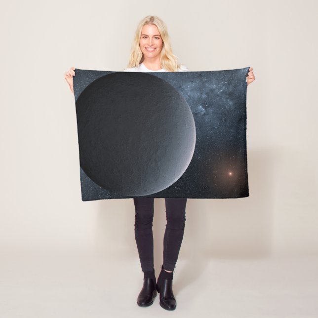 Exoplanet Ogle-2016-Blg-1195lb Orbits A Small Star Fleece Blanket (In Situ)