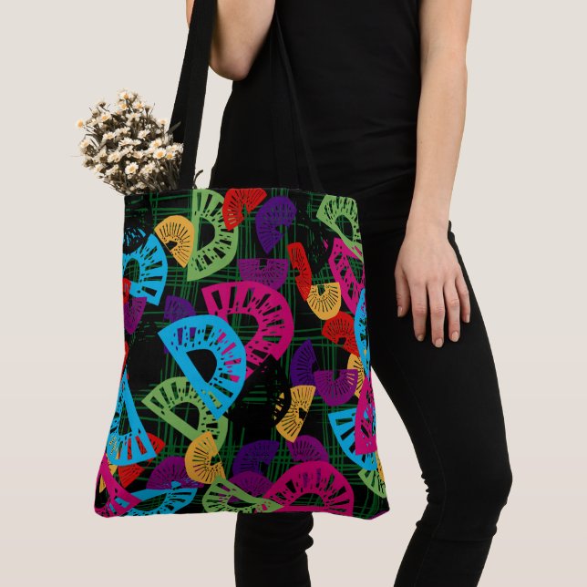 Exotic Kiwi Cocktail on Grass (Spain&New Zealand) Tote Bag (Close Up)