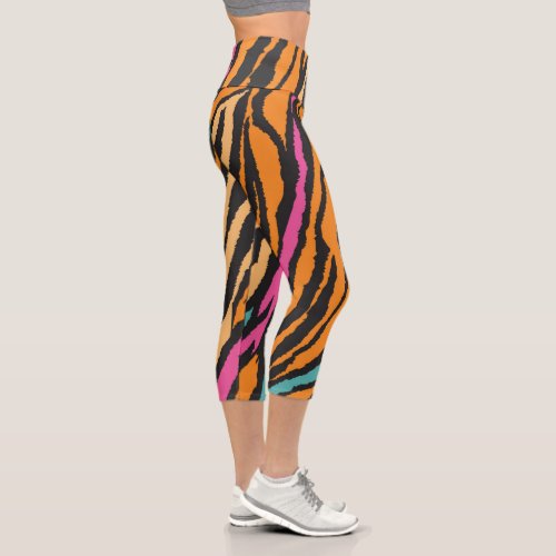 Exotic Tiger Fur Pattern Capri Leggings