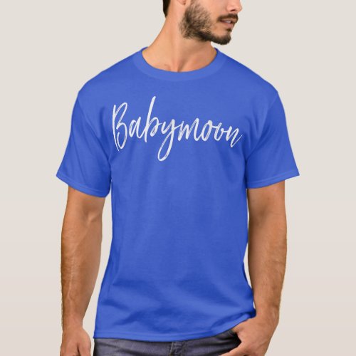 EXPECTANT MOM BABYMOON  T_Shirt