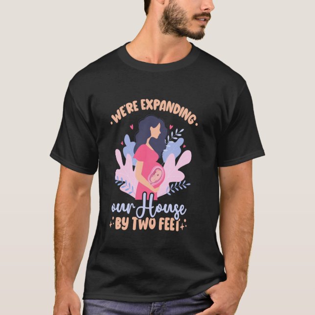 Expecting Mom Pregnant Mom Maternity Baby T-Shirt (Front)