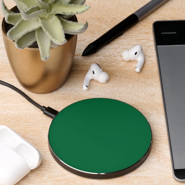 Experience the Beauty of a Vibrant Blue Sky Image Wireless Charger (Desk 2)