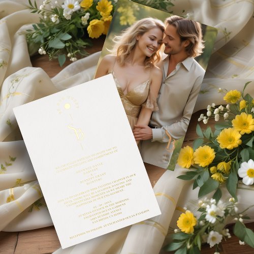 Exquisite Chic Minimalist Gold Wedding Initials  Foil Invitation
