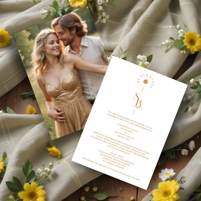 Exquisite Chic Minimalist Gold Wedding Initials Invitation (Exquisite Chic Minimalist Gold Effect Wedding Initials Invitation Card.)