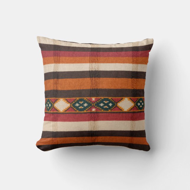  Exquisite Kilim Pillows for a Stylish Touch (Front)