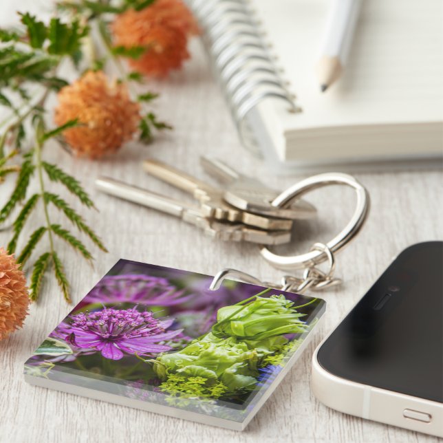 Exquisite magic of blossoms #1 keychain (Front Right)