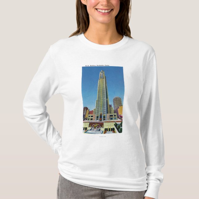 Exterior View of RCA Bldg, Rockefeller Center T-Shirt (Front)