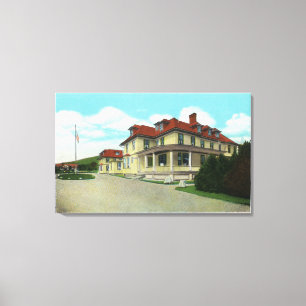 Exterior View of the Bretton Arms Canvas Print